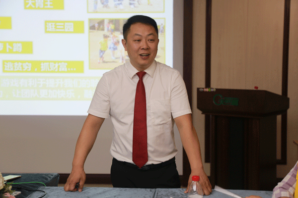 天然居硅藻泥第22期營(yíng)銷(xiāo)培訓(xùn)圓滿(mǎn)結(jié)業(yè) 天然居硅藻泥第22期營(yíng)銷(xiāo)培訓(xùn)圓滿(mǎn)結(jié)業(yè)